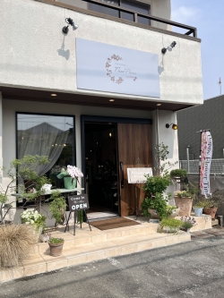 ❁移転オープンのお知らせ❁