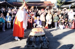 上州焼き饅祭といせさき初市（2025年）